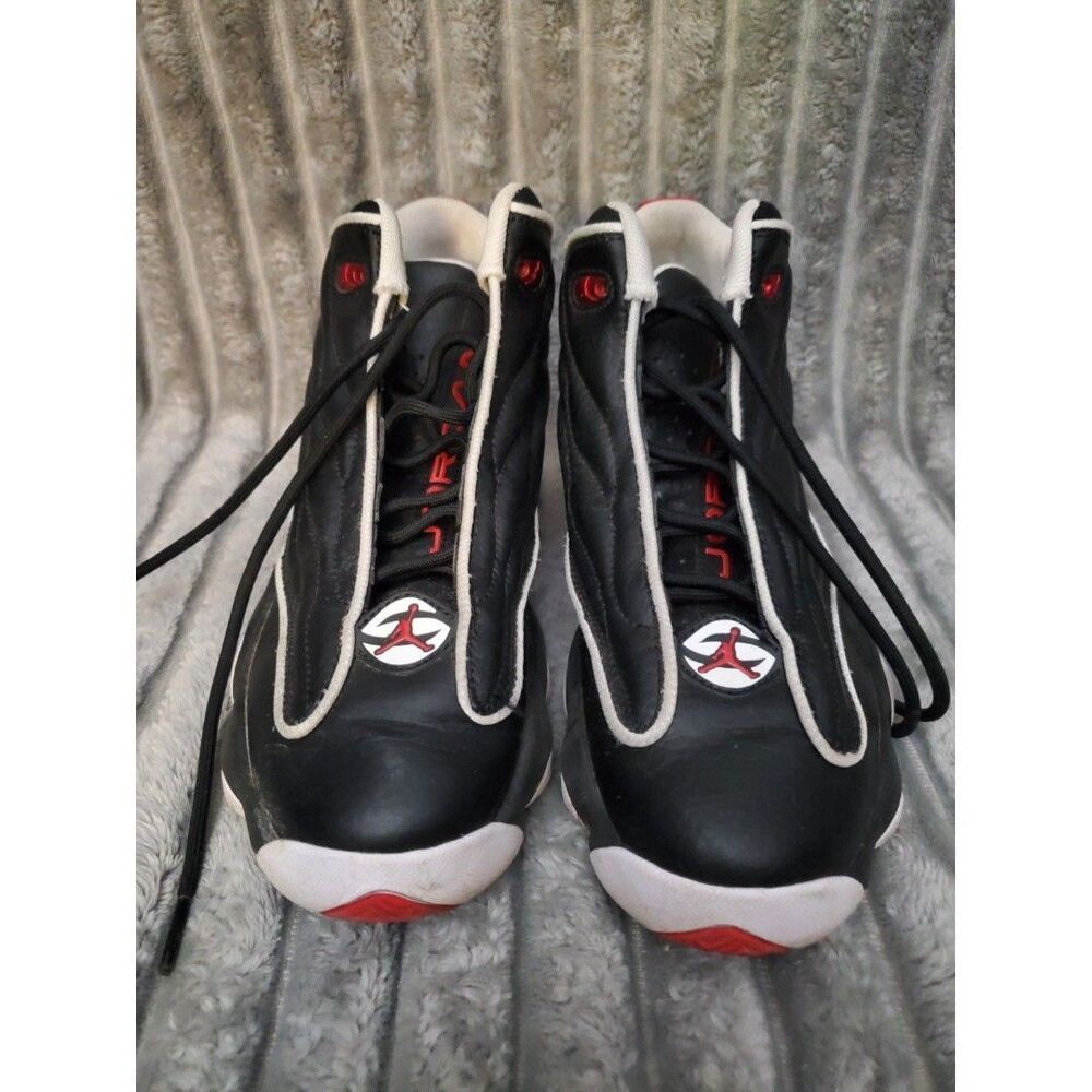 Jordan Jumpman Team II Boys Black Red White Basketball Sneakers US 4.5Y